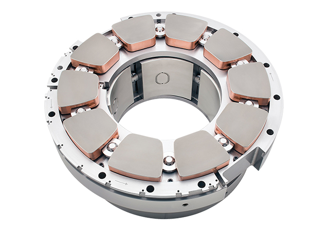 Combination tilt pad babbitt bearing featuring CuCr backed thrust pads and hydrostatic lift