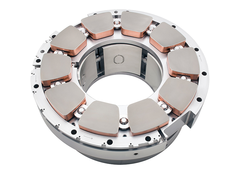 Combination tilt pad babbitt bearing featuring CuCr backed thrust pads and hydrostatic lift