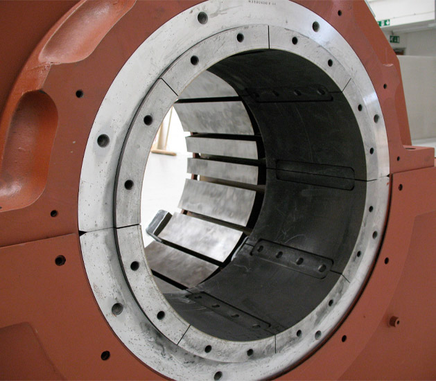 Active magnetic bearing pedestal bearing